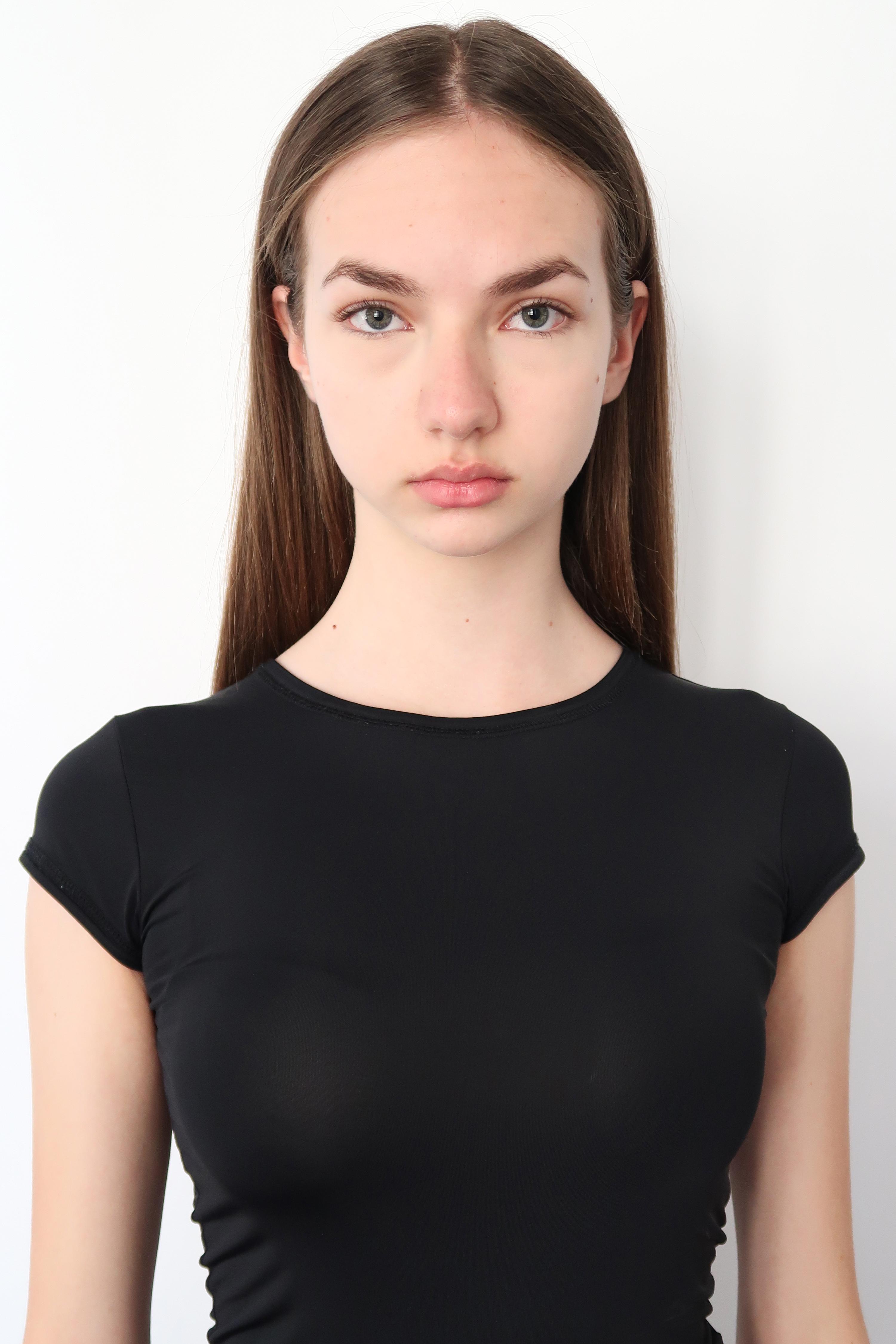 LUCIA V